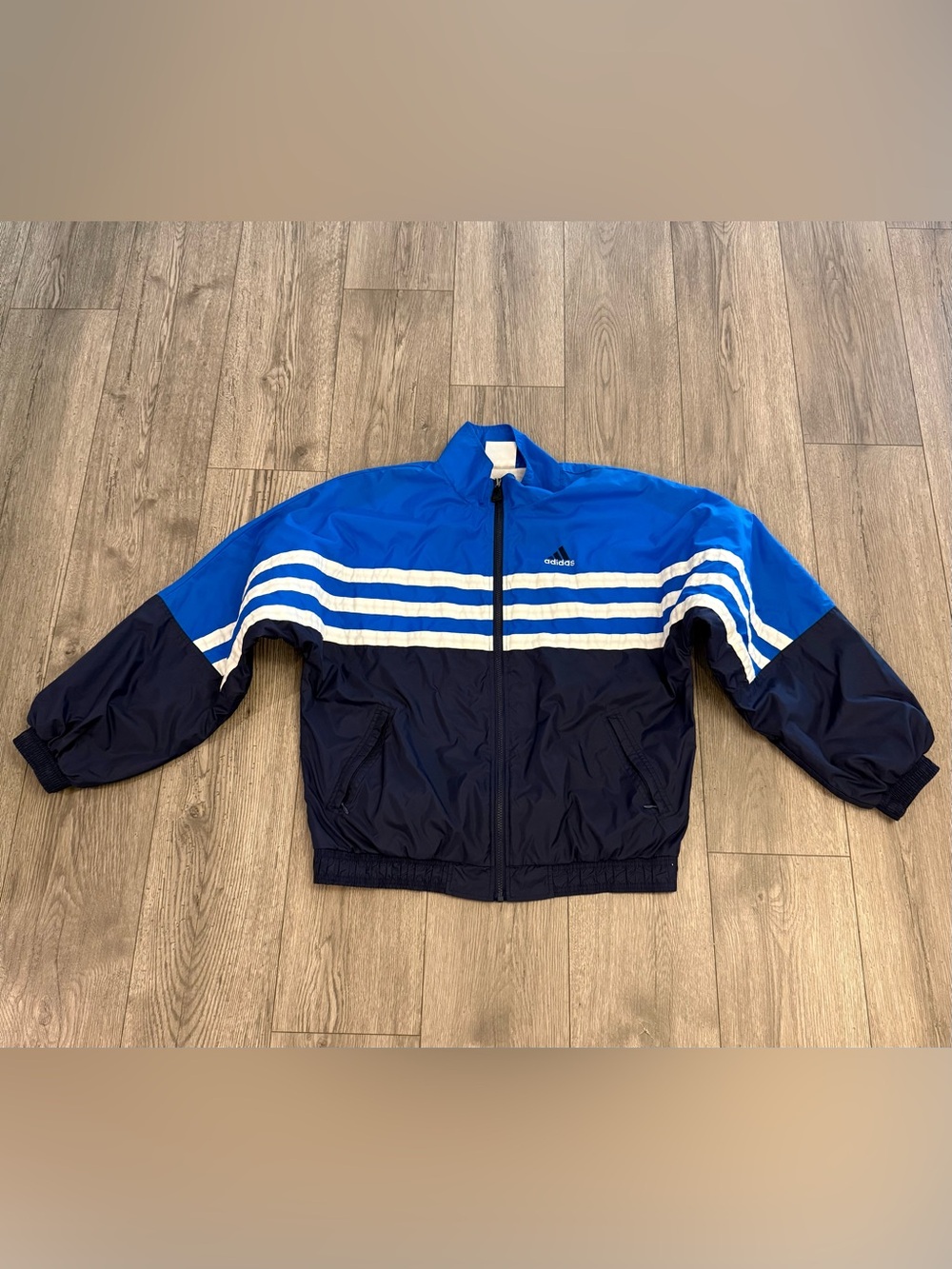 Adidas Full Zip 90’s Style Olympic Style Men’s Size: M Windbreaker Track Jacket